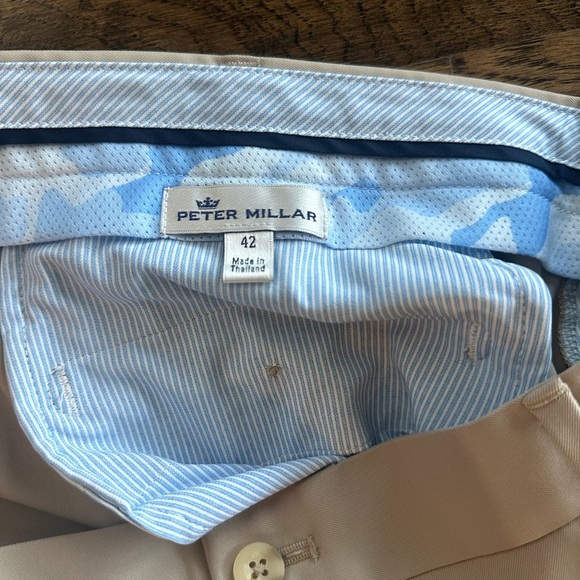 Peter Millar Salem Performance Golf Shorts - 42 khaki - Picture 3 of 3